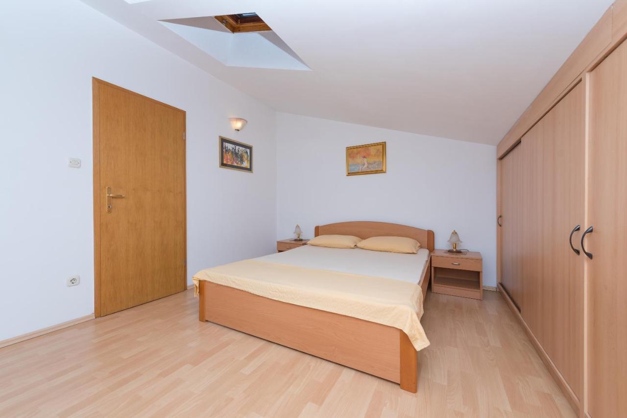 Zoka Apartment