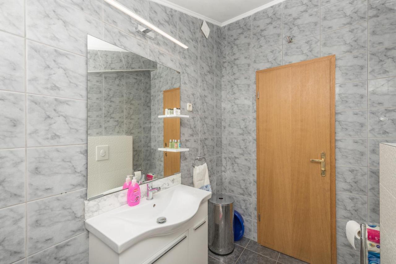 Zoka Apartment *